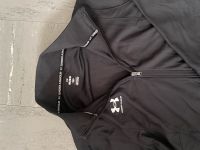 Under Armour tracksuit Größe M Nordrhein-Westfalen - Mülheim (Ruhr) Vorschau