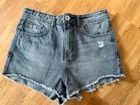 Jeans Shorts von Review, Gr. XS, grau Dortmund - Mitte Vorschau
