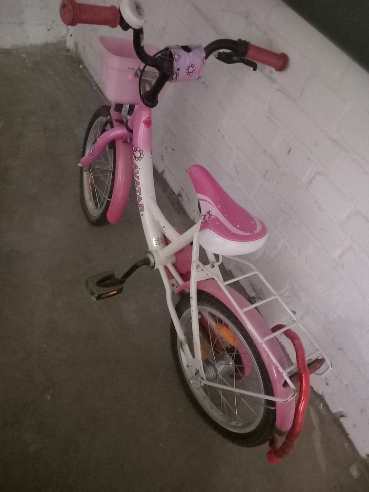Dieses Fahrrad ist gut gebraucht, ich werde für meine Tochter ein in Moers
