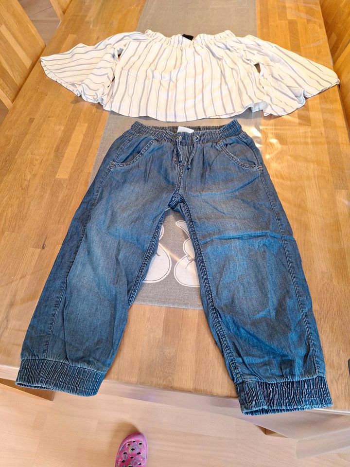 Set Hose/ Bluse Mädchen 146/152 und 134 in Bergen