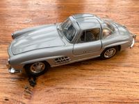 Franklin Mint Sondermodell Mercedes SL 300 von 1987 Nordrhein-Westfalen - Xanten Vorschau