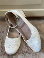 Next Riemchen-Ballerina - ivory satin floral embellished ! Dresden - Blasewitz Vorschau