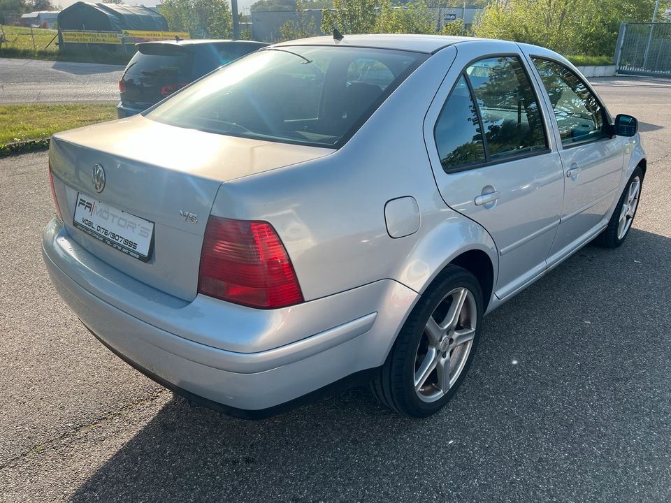 Volkswagen Bora 2.3 V5 Highline *Klima*SHZ* in Essingen