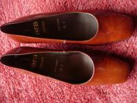 Pumps Hackenschuhe Lack rostorange neu 5,5 38,5 NP 79€ Nordrhein-Westfalen - Much Vorschau