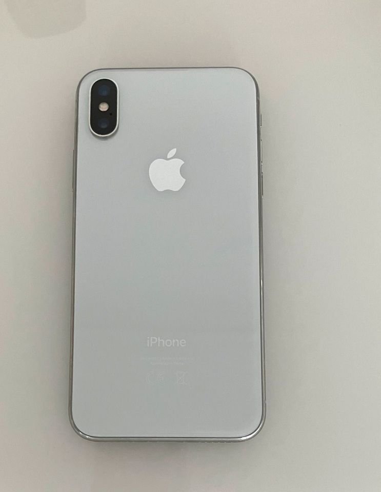 iPhone X weiß Top in Stuttgart