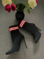 Steve Madden Stiefel US Gr. 7.5 high heels Frankfurt am Main - Ostend Vorschau