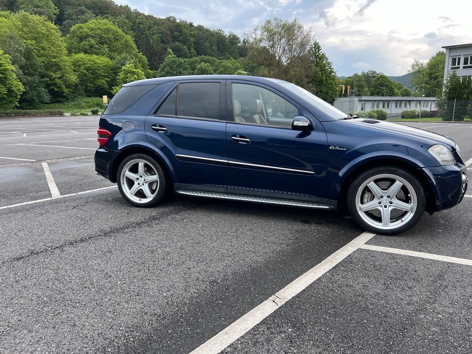 Mercedes ML63 AMG W164 V8 510PS in Lindenfels