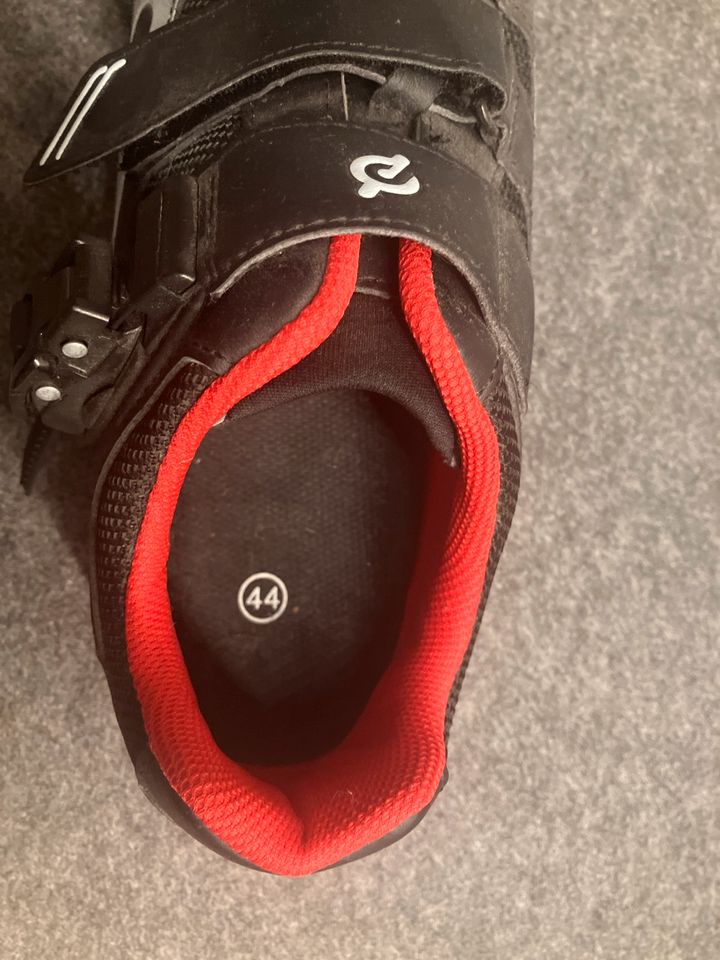 Peloton spinning Schuh 44 neuwertig in Swisttal