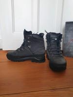LOWA Lady GTX Trekkingschuh 41,5 NEU besohlt kaum getragen 1A Kreis Pinneberg - Elmshorn Vorschau