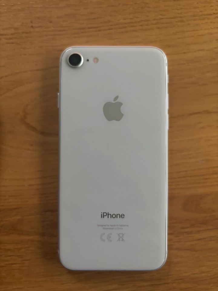 Apple IPhone 8 64gb in Hamminkeln