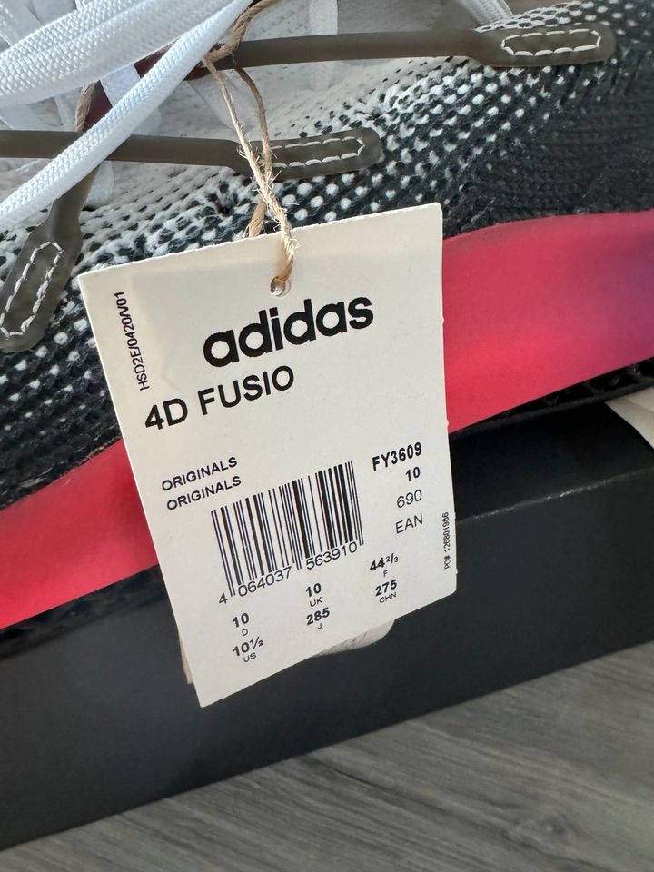 Adidas 4D Fusio Gr. 44 2/3 Neuwertig!!! in Nürnberg (Mittelfr)