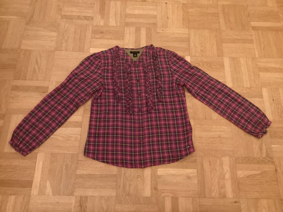 Schöne Rüschen Bluse von Tommy Hilfiger, Gr. 128 in Iserlohn