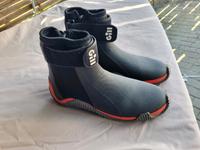Segel- und Surfschuhe von GILL ungetragen Gr.47 Brandenburg - Altlandsberg Vorschau