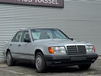 Mercedes-Benz 250D W124* H-KENNZEICHEN/2.HAND/TEMPOMAT/KLIMA Hessen - Kassel Vorschau