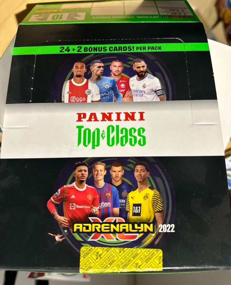 Panini top class Lionel messi Autogramm  cards deco tadic courtio in Frankfurt am Main