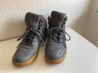 Nike Sportschuhe  grau 45 Sachsen-Anhalt - Schönebeck (Elbe) Vorschau