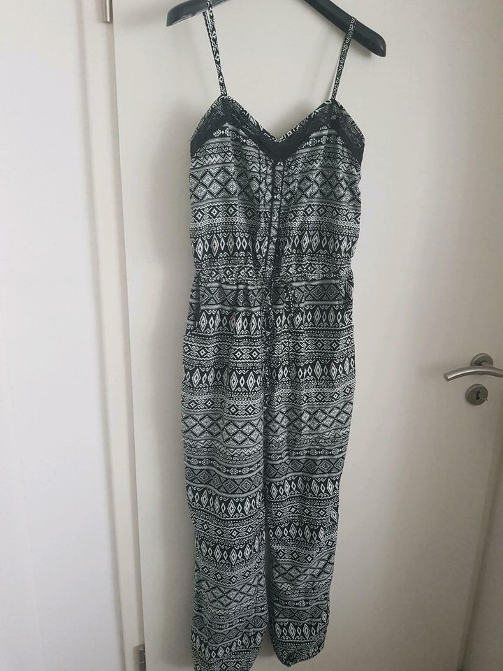 Jumpsuit Damen Sommer elegant, Größe M in Oberhausen