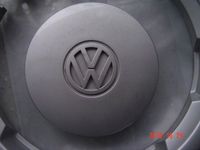 VW Radkappen Abdeckkappen Radzierblenden Emblem VW Golf Passat Baden-Württemberg - Waiblingen Vorschau