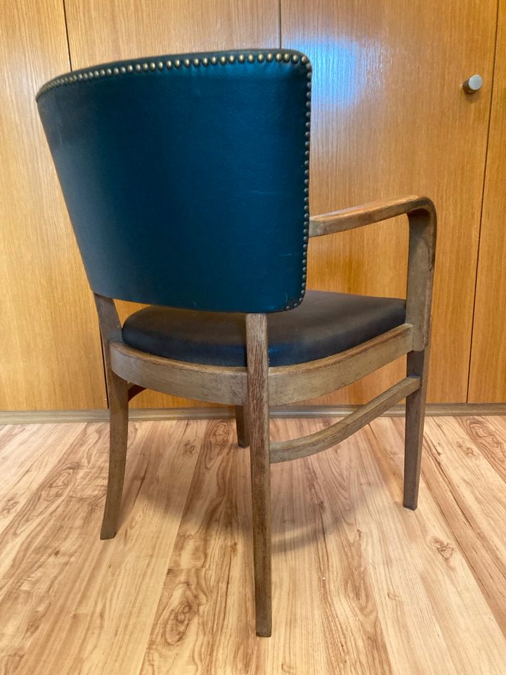 Stuhl - Sessel - Holz - Leder Kunstleder in Bühlertal