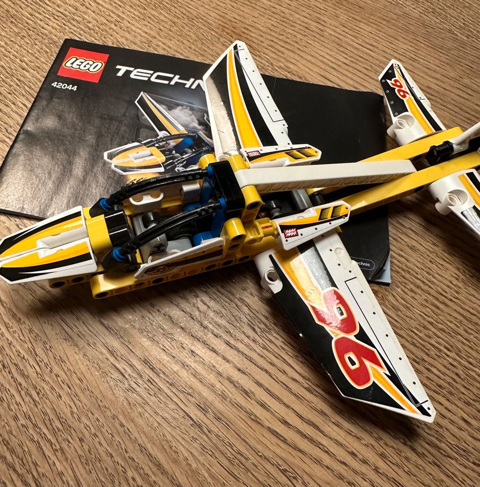 Lego Technik 42044 Flugzeug mit Anleitung in Dortmund