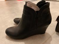 Tamaris Damen Stiefeletten Gr. 39, Leder Harburg - Hamburg Marmstorf Vorschau