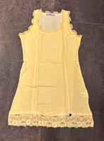 Neu: Gr. 36 gelbes Basic Top von Tredy, Spitze Niedersachsen - Damme Vorschau