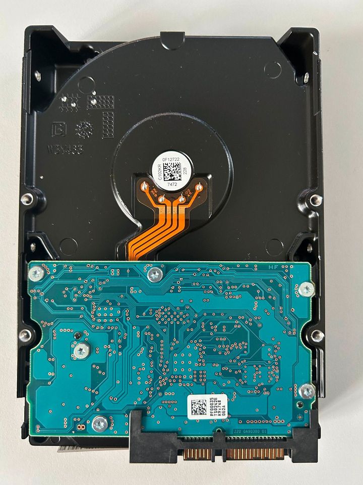 Toshiba Festplatte 2 TB SATA DT01ACA200 in Bochum