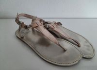 Sandalen - Zehensandalen - Gr. 37 - Vince Camuto - Gold Bayern - Kümmersbruck Vorschau