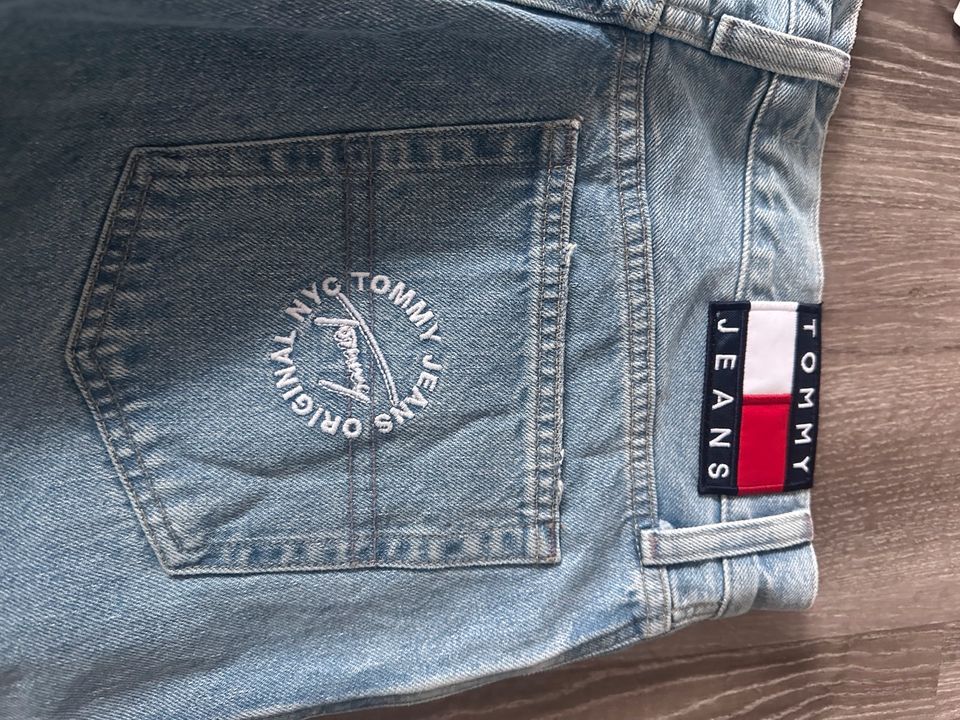 Jeans, Tommy Jeans, 31/32 in Essen