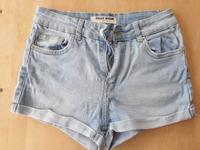 Mädchen - Jeanshose - kurz - Marke Tally Weijl - Größe 36 Bayern - Höchstädt i. Fichtelgebirge Vorschau