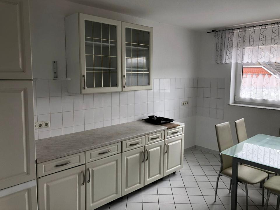 Sehr schöne, helle 3-ZKBB-Wohnung in einem Zweifamilienhaus in Peine