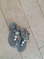 Sandalen Flip Flops silber 36 ungetragen Kr. München - Neubiberg Vorschau