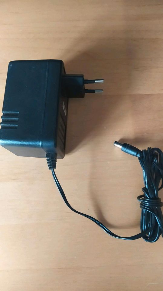 AC DC Adapter Netgear in Köln