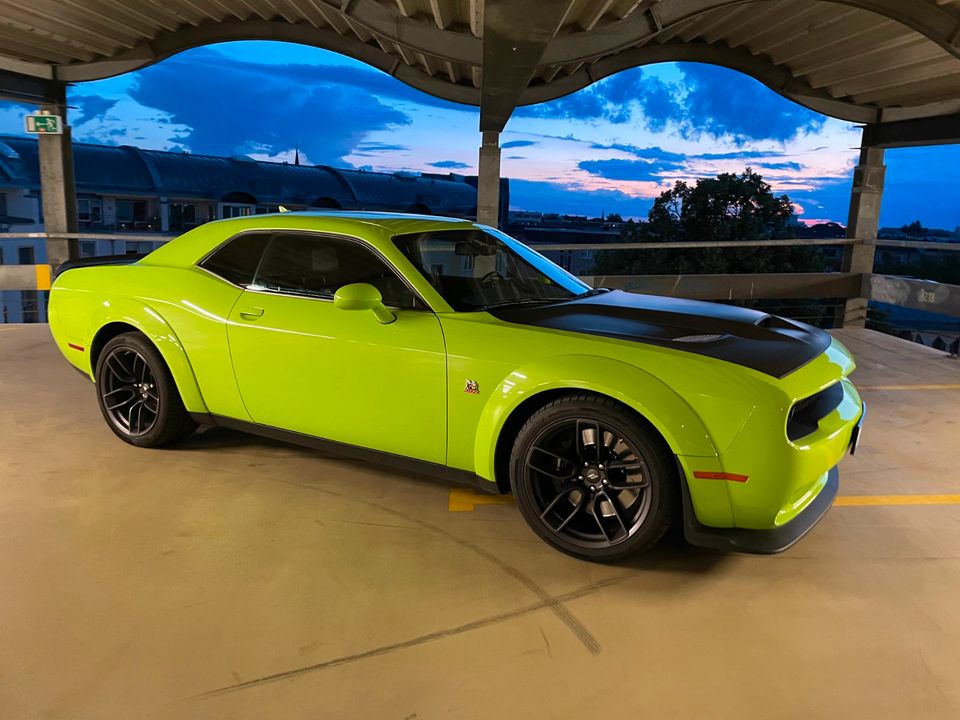 Dodge Challenger SRT8 mieten - Hochzeitsauto / Gutschein in Weißenborn