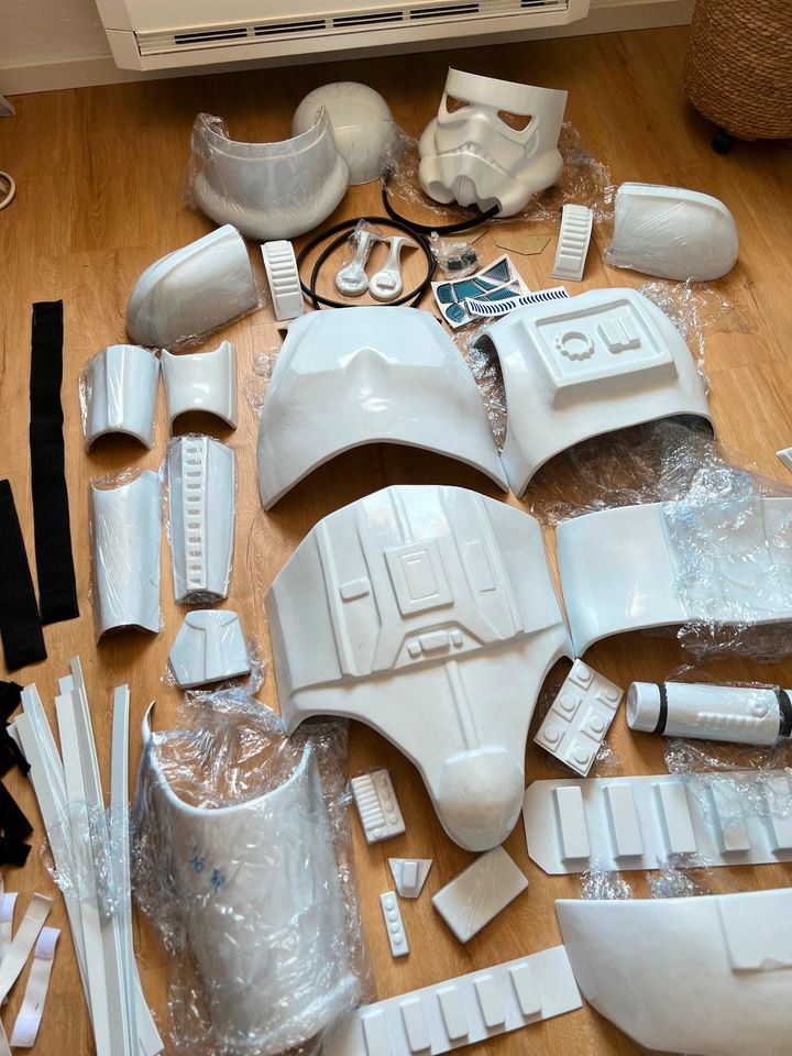 Star Wars ANH HERO Stormtrooper Rüstung 1:1 Kit Armor B-Ware in Gemmrigheim