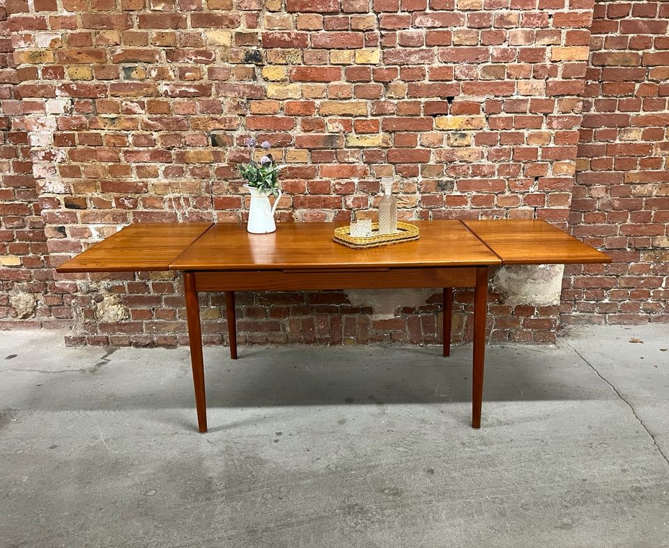 Teak Esstisch Wohnzimmertisch Table Vintage Danish Mid Century in Berlin