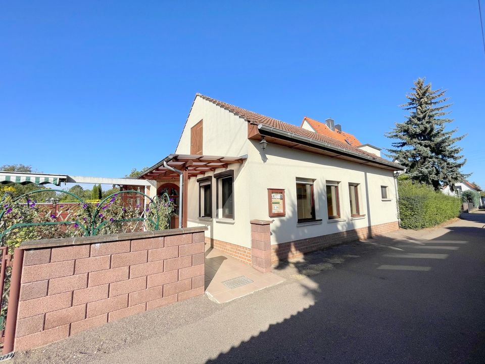 Wunderschönes Einfamilienhaus mit Kamin, Sommerküche und Ferienhaus in einer fantastischen Gegend in Dessau-Roßlau