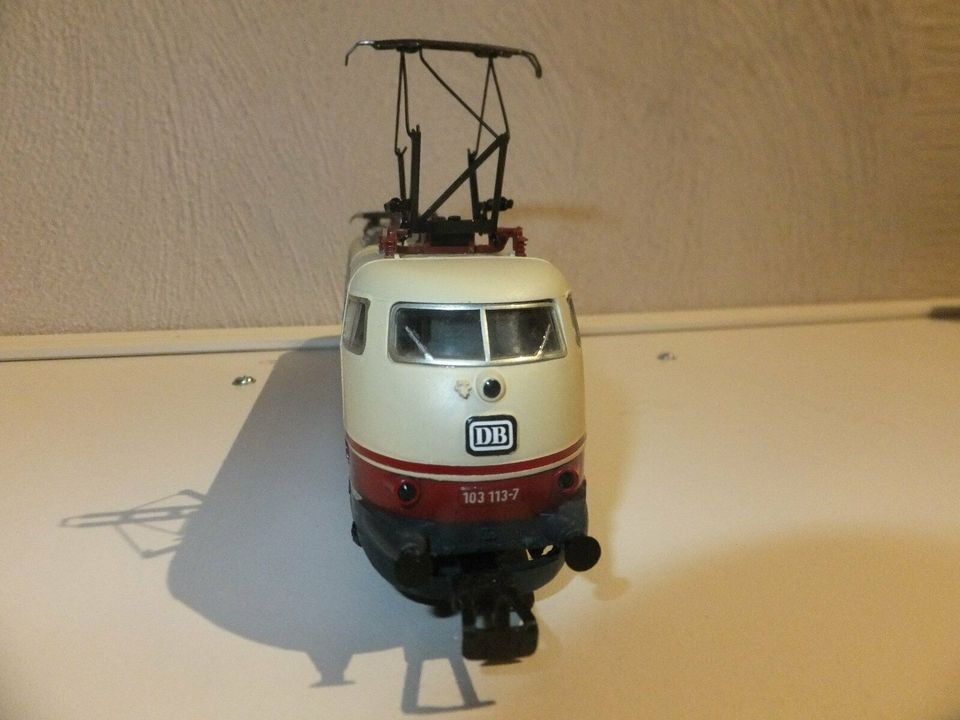 Märklin E 103 3054 Austausch Gehäuseoberteil 3354 2668 in Mammelzen