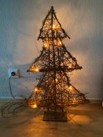 Weihnachtsdeko Weihnachtsbaum aus Holz, goldfarben Nordrhein-Westfalen - Meerbusch Vorschau