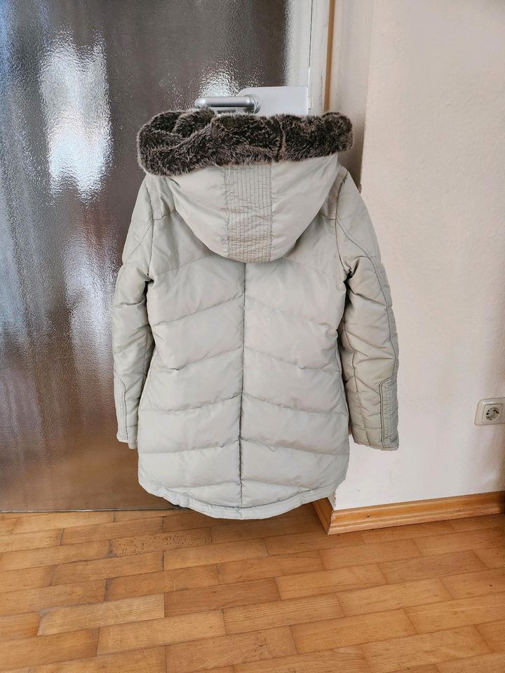 S.Oliver Winterjacke Daunenjacke Gr.40 silber grau in Bruchköbel