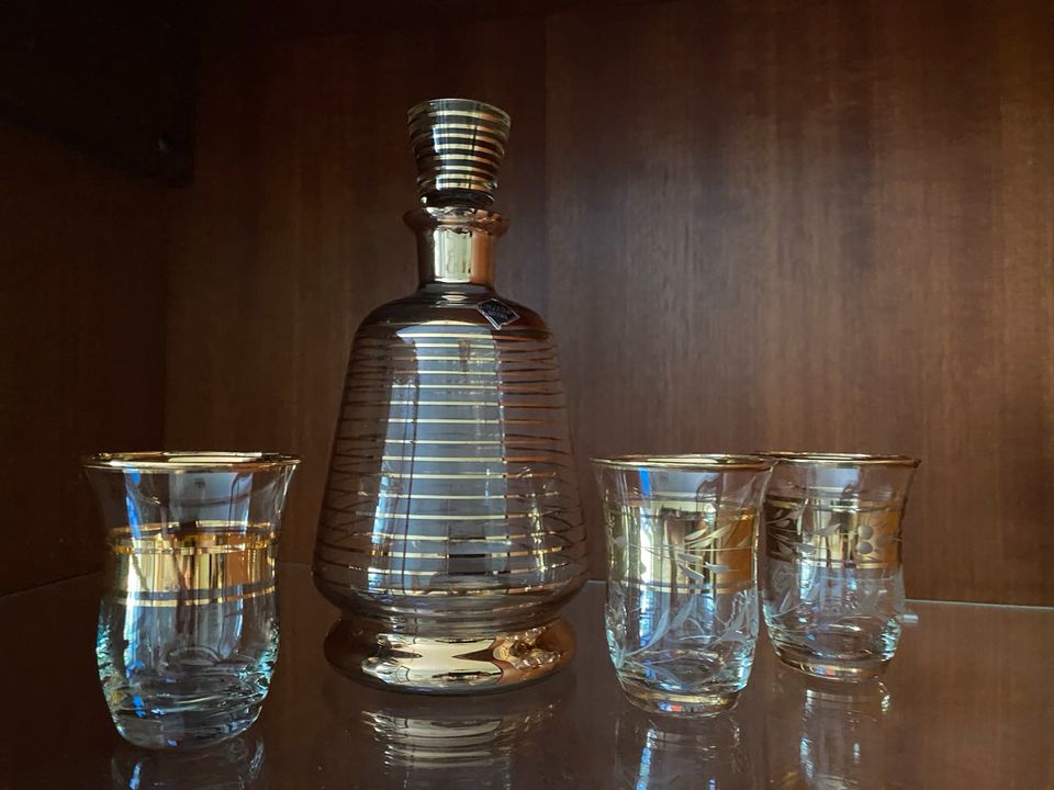 Likör Set, Karaffe Vintage, Glas Dekanter, Schnaps Gläser in Magdeburg