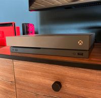 XBox One X mit SSD Upgrade Schleswig-Holstein - Nindorf Vorschau