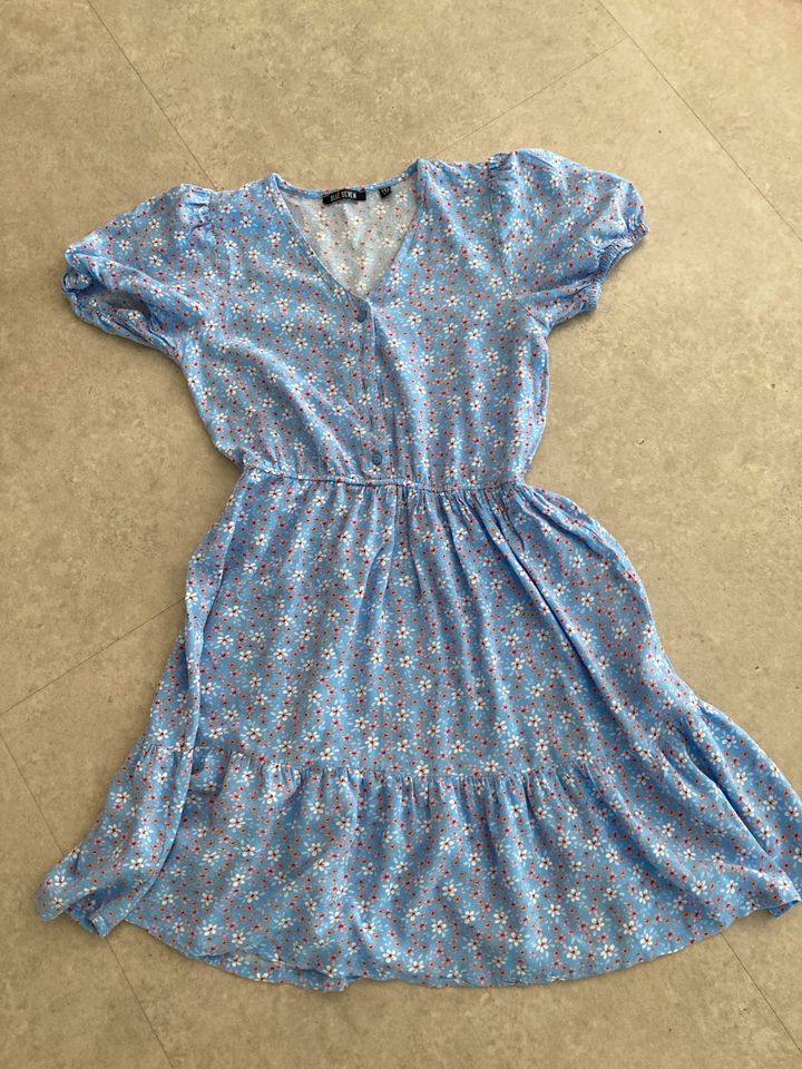 Sommerkleid / Kleid Blue Seven Gr. 152 in Rietberg
