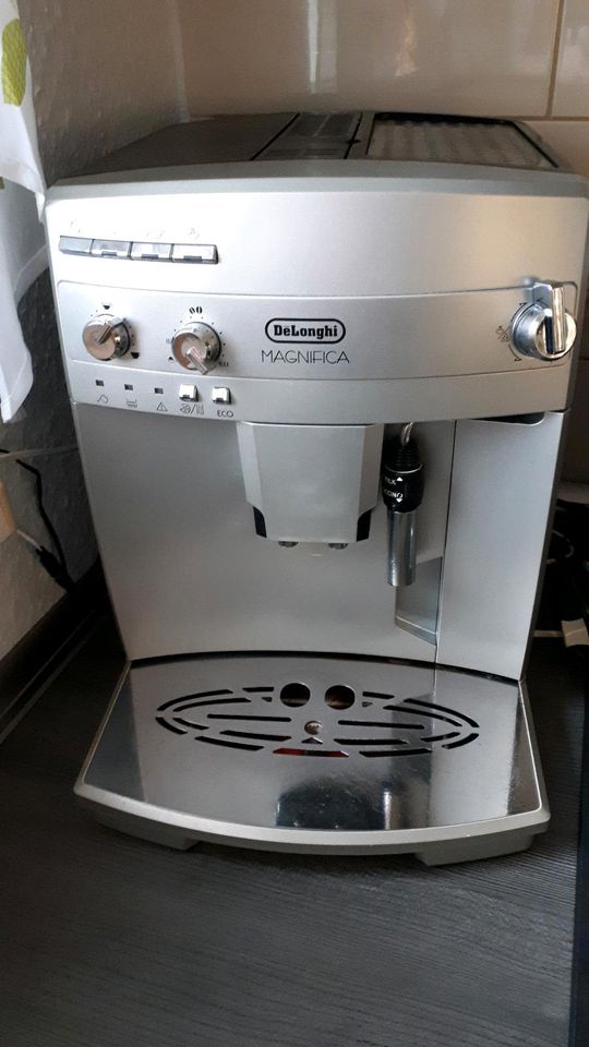 DeLonghi Kaffeevollautomat in Greiz