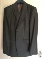 Anzug dunkelbraun, kaum getragen, Größe 102 Hessen - Breidenbach (bei Biedenkopf) Vorschau