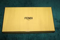 Fendi großer Stiefelkarton, Schuhkarton Box, Aufbewahrung Bayern - Landshut Vorschau