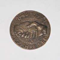 DDR-Bronze-Medaille "25 Jahre SED" ~ Bezirksleitung Cottbus 1971 Berlin - Friedenau Vorschau