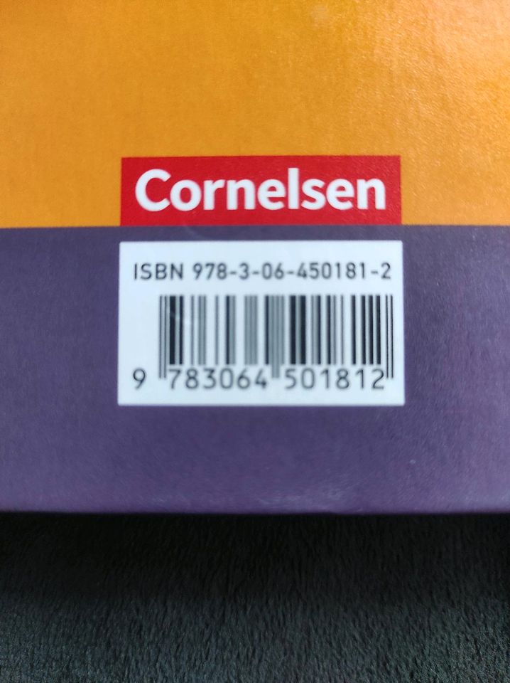 Erzieherinnen+Erzieher NP 47,75 € Fachbuch in Bad Vilbel