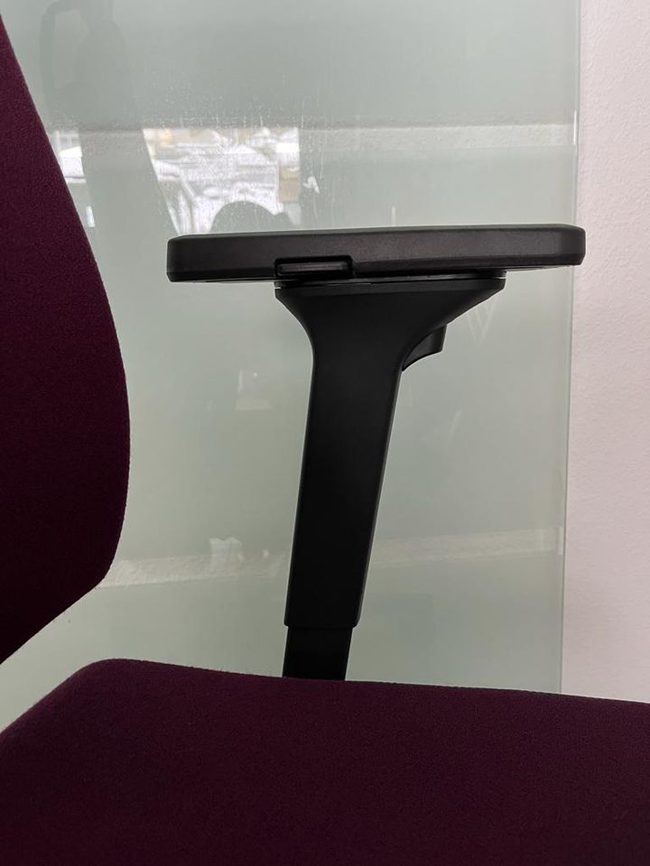 Sedus Black Dot bd-103 Bürostuhl mit Kopfstütze - bordeaux rot in Lüdenscheid