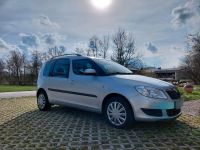 Skoda Roomster 1,6L TDI 77 KW Style , Top Zustand gepflegt Bayern - Merching Vorschau